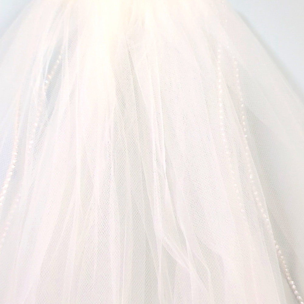 White Vail - image 2